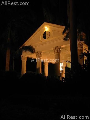 Half Moon Resort 7